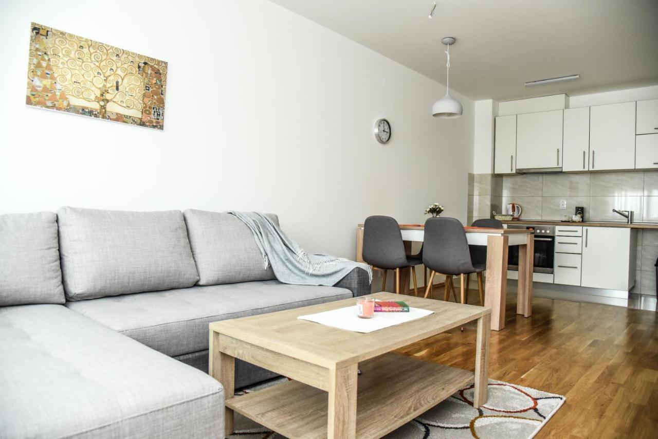 Suncokret Apartmani Loznica Eksteriør billede