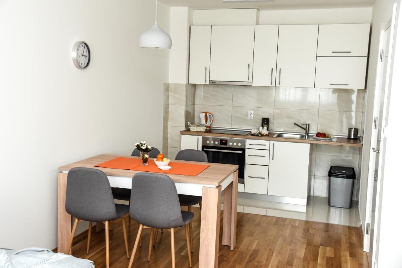 Suncokret Apartmani Loznica Eksteriør billede