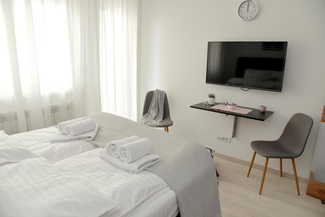 Suncokret Apartmani Loznica Eksteriør billede