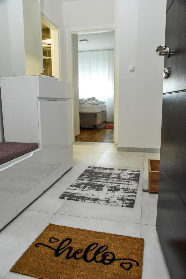 Suncokret Apartmani Loznica Eksteriør billede