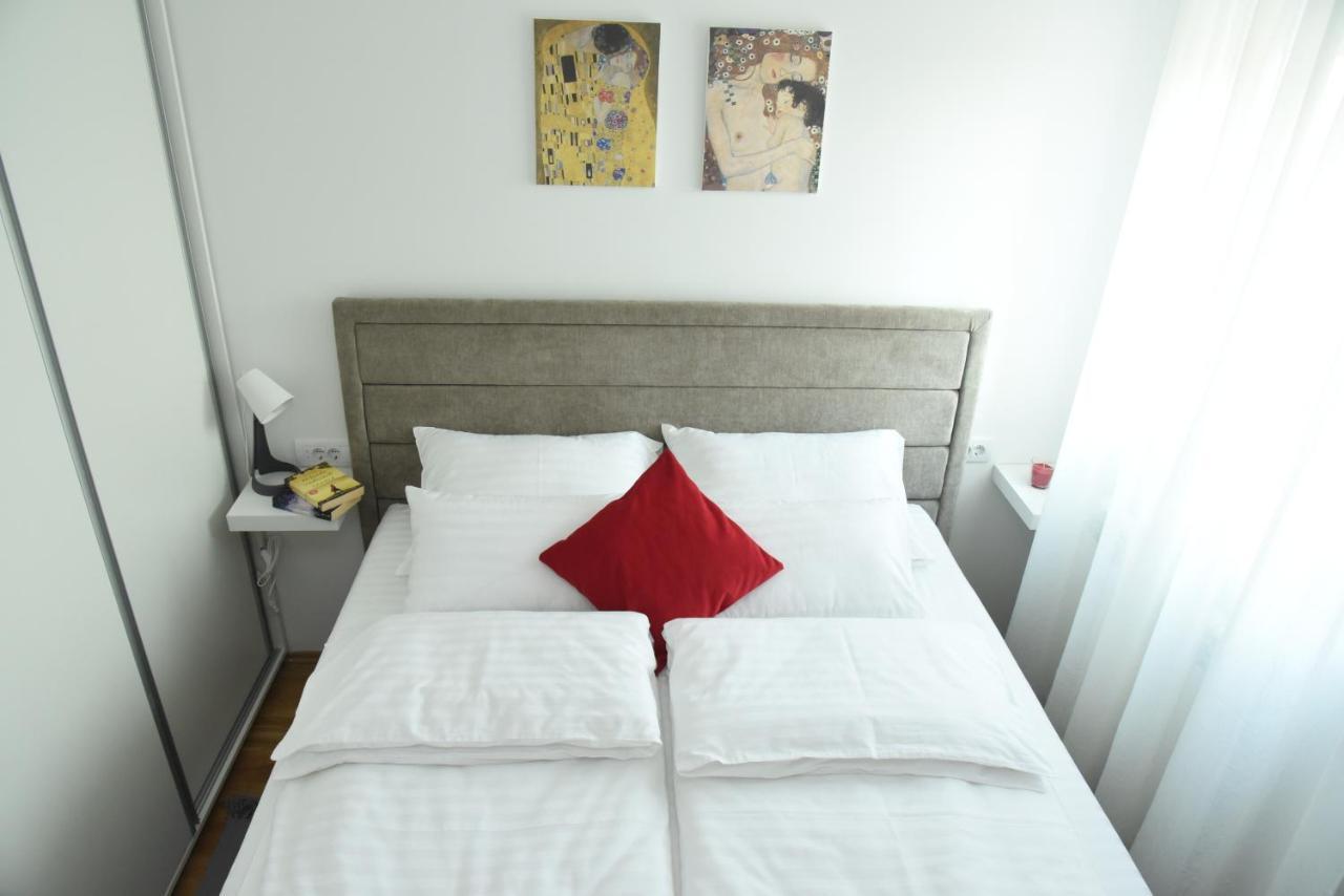 Suncokret Apartmani Loznica Eksteriør billede