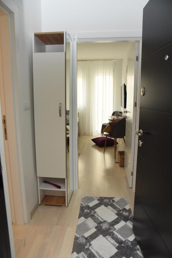 Suncokret Apartmani Loznica Eksteriør billede