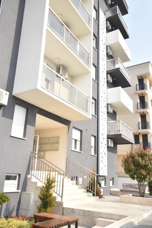 Suncokret Apartmani Loznica Eksteriør billede