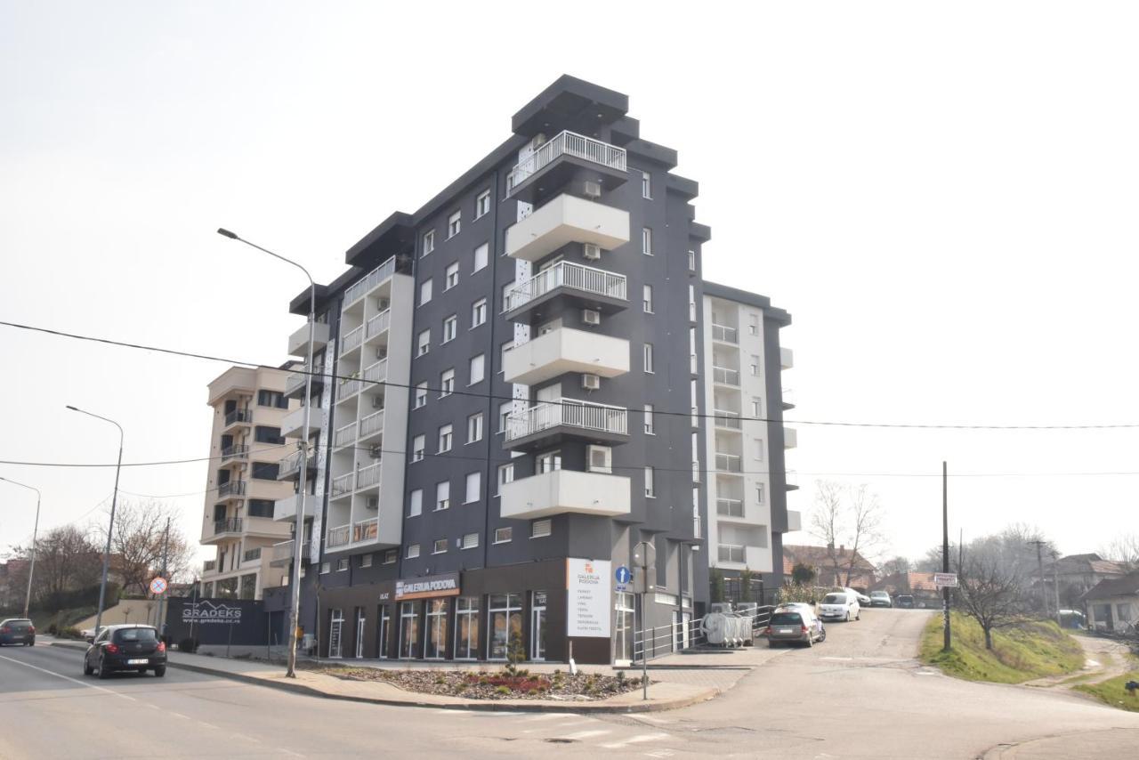 Suncokret Apartmani Loznica Eksteriør billede