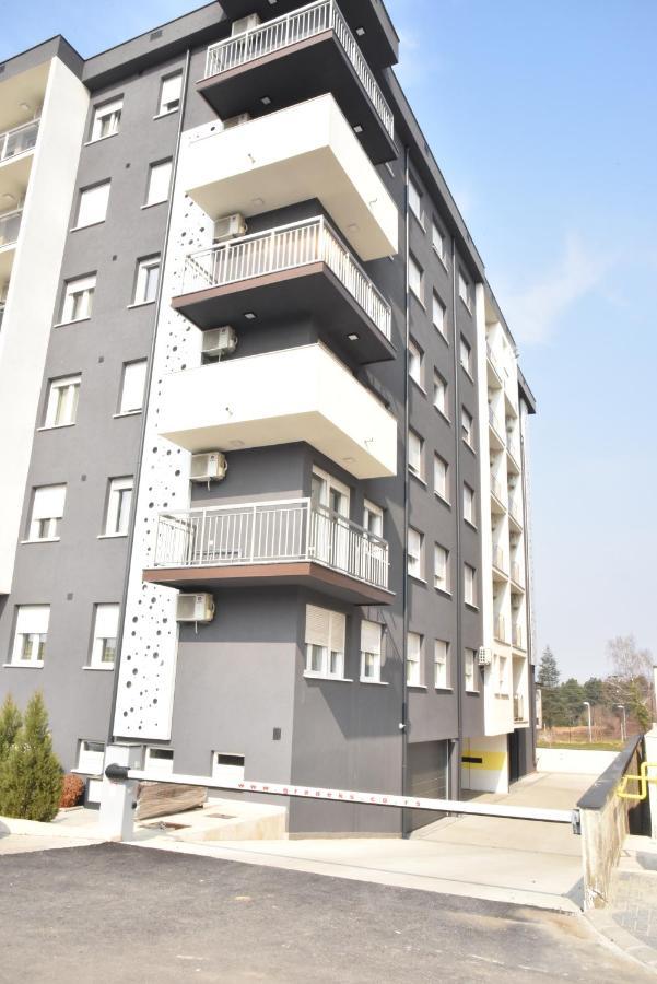 Suncokret Apartmani Loznica Eksteriør billede